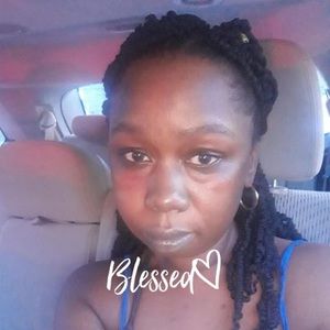 Meet your Posher, Opal